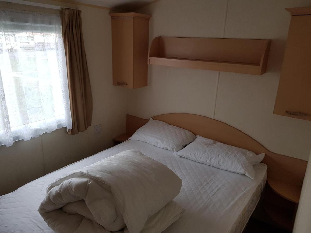 Palm Grove 48 Apartment Chapel Saint Leonards Luaran gambar